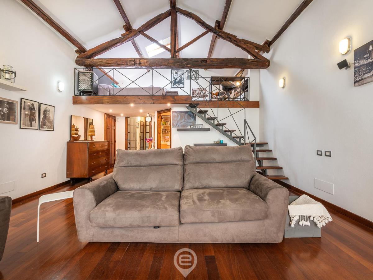 شقة Loft Corso 86 كالياري المظهر الخارجي الصورة